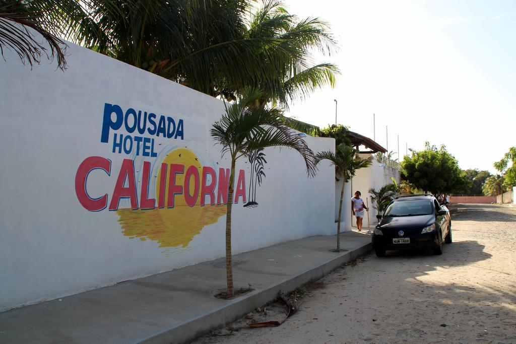 Pousada California Tia Lia Paracuru Exterior photo